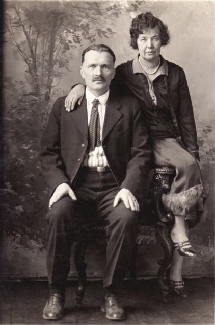 Juho Heikki Hakkarainen ja Mari Niskanen Amerikassa.