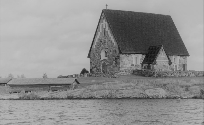 Lukkari- ja Lukkarinen-sukuiset Suomessa